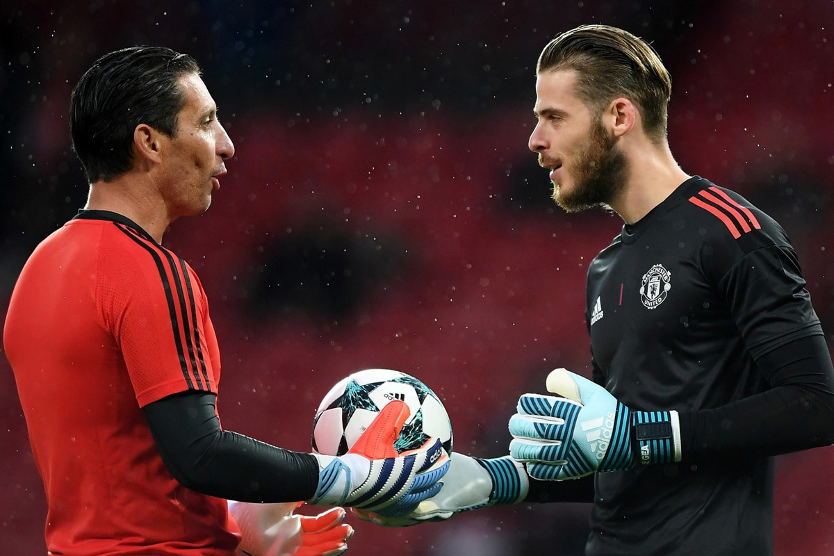 Góc khuất MU: Công thần De Gea kìm hãm Quỷ đỏ