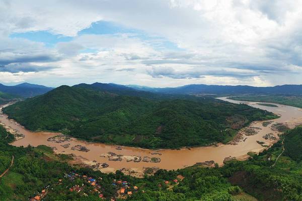 Mỹ cáo buộc Trung Quốc thao túng dòng chảy sông Mekong