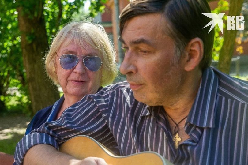 Mẹ vợ cưới con rể sau khi con gái ngoại tình, đuổi chồng ra khỏi nhà