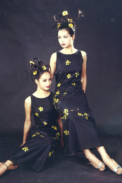 3 cặp song sinh nổi tiếng, tài năng của showbiz Việt