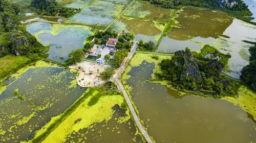 Thai Vi Temple – peaceful place in Ninh Binh province