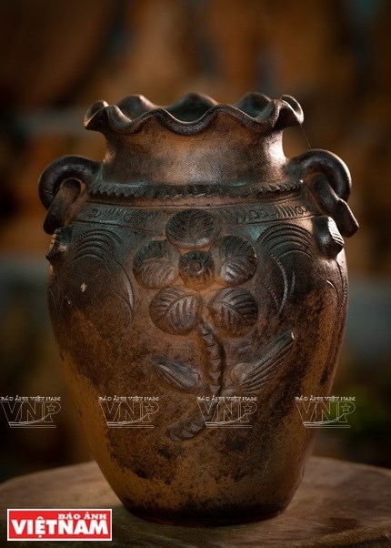 Cham ethnic people’s signature pottery products