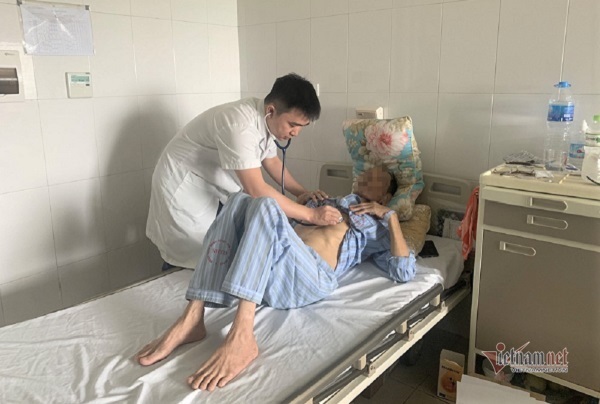 Viêm gan thành ung thư gan vì người bệnh bỏ thuốc điều trị