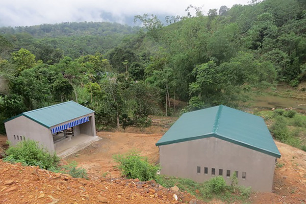 Nghệ An xây chuồng bò cho người dân tộc Ơ Đu giá 236 triệu đồng/chuồng