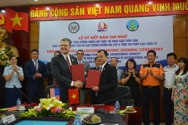 Việt - Mỹ ký thỏa thuận tăng cường thực thi pháp luật thuỷ sản