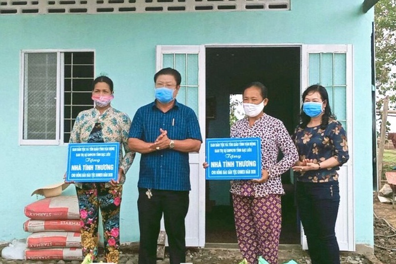 Tết này người nghèo Khmer Nam Bộ đã có ngôi nhà mới