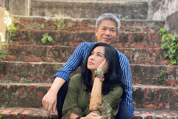 Thanh Lam, Hồng Nhung tuổi 50 vẫn yêu nồng nhiệt