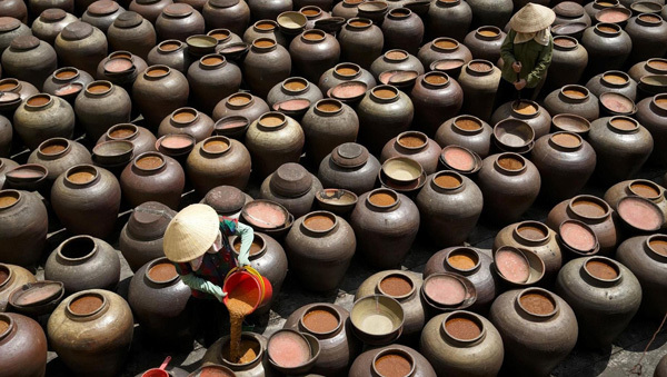 Unique traditional craft of soya sauce making in Ban Village