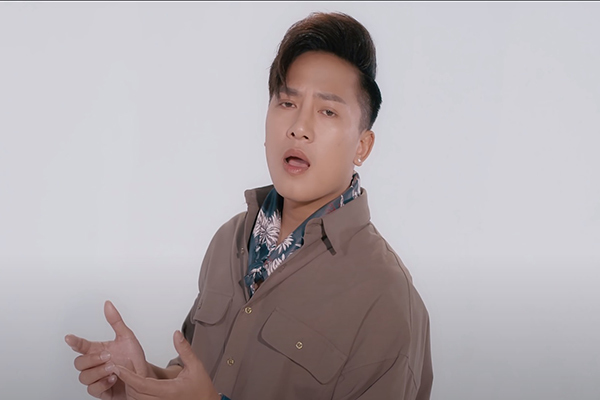 Châu Khải Phong đáp trả khi MV tiền tỷ bị chê một màu, cạn ý tưởng Châu Khải Phong đáp trả khi MV tiền tỷ bị chê một màu, cạn ý tưởng