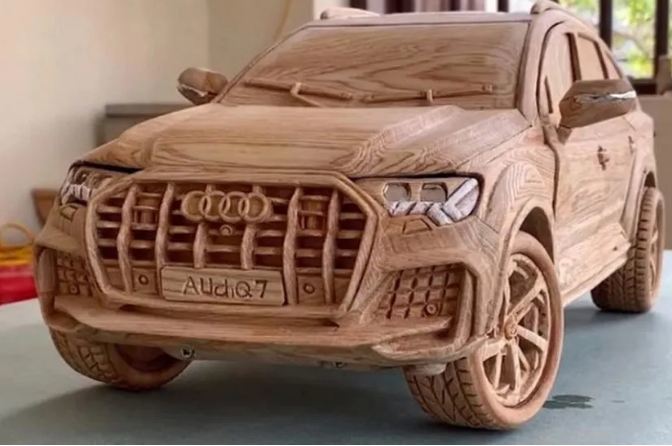 Loạt ô tô mô hình bằng gỗ của thợ Việt sốt trên báo ngoại