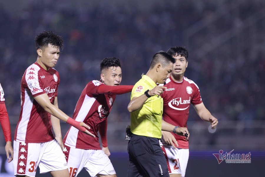 TPHCM mất oan một quả phạt đền