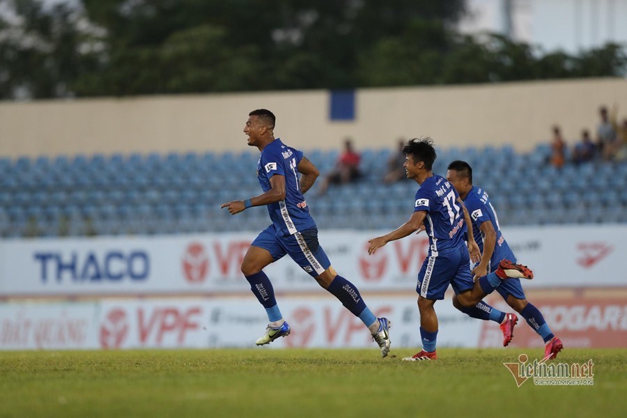 Báo chí châu Âu đề cử siêu phẩm V-League tranh giải Puskas