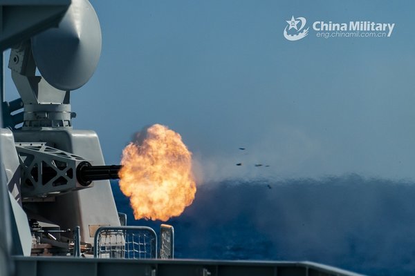 Trung Quốc tập trận ở cửa ngõ Biển Đông
