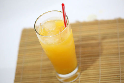 Phòng trà Đà Lạt bị đánh giá 1 sao vì cốc nước cam hơn 200.000 đồng