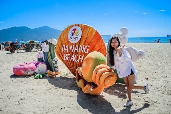 Danang cancels all festive activities amid new Covid-19 cases