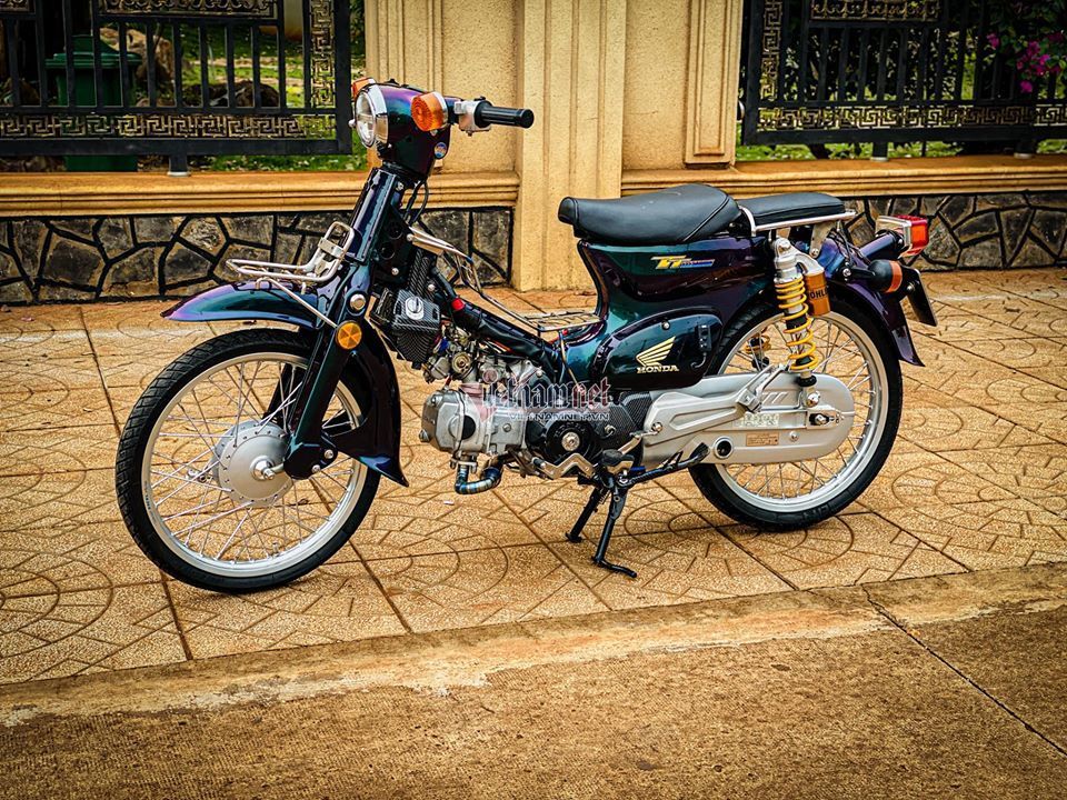 4 mẫu xe máy cổ gây thương nhớ bao thế hệ ở Việt Nam