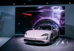 Ra mắt xe điện Porsche Taycan RWD 2020 phiên bản hồng nữ tính