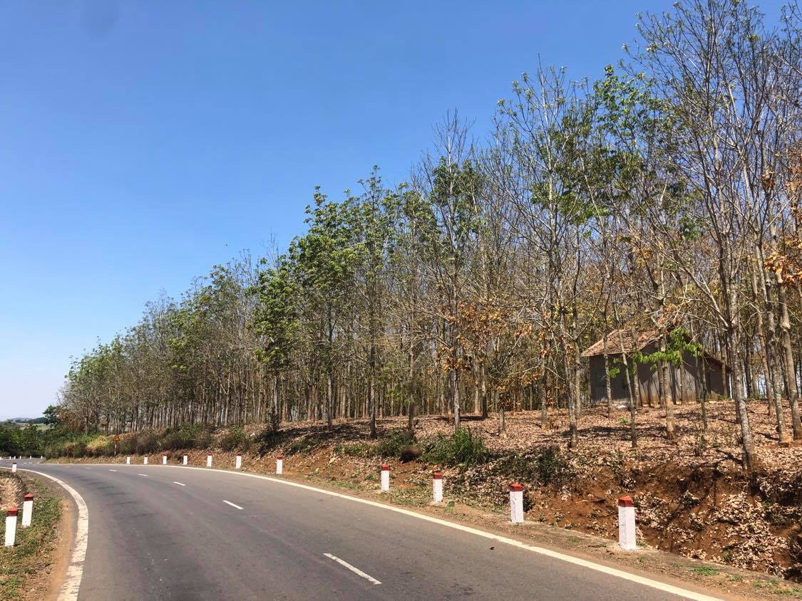 Nâng cấp tuyến đường huyết mạch, mở ra cơ hội phát triển cho huyện nghèo