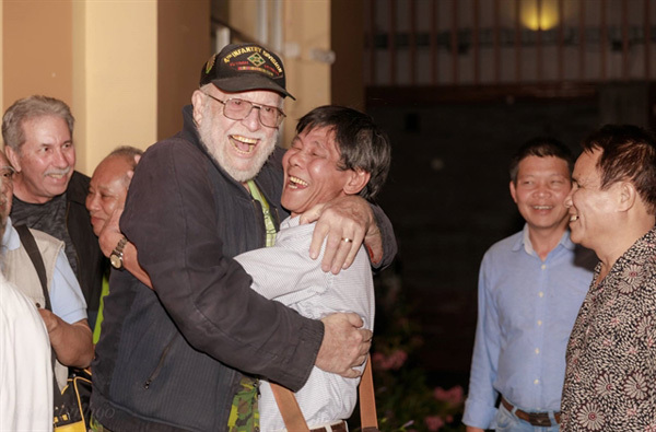 Former enemies heal the wounds and become friends