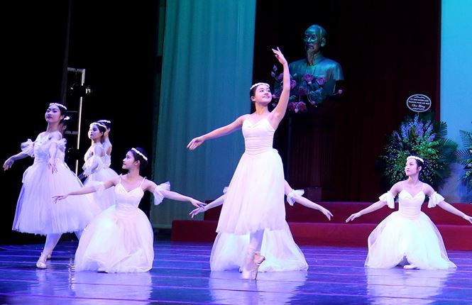 Phải dừng hệ trung cấp, Nhạc viện và trường Múa kêu cứu