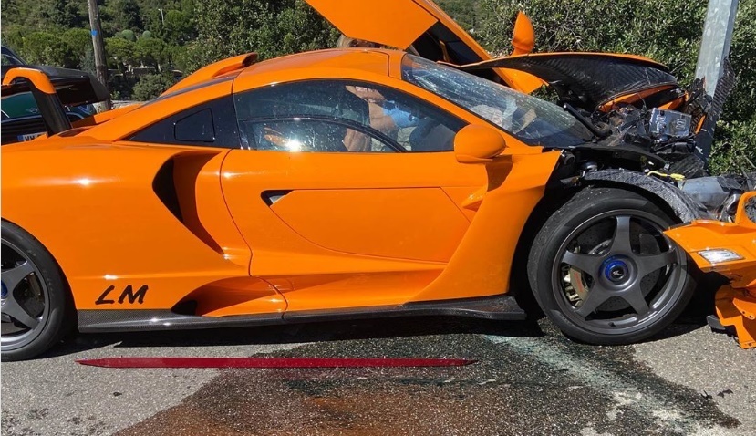 Siêu xe McLaren Senna LM cực hiếm vỡ nát bên đường