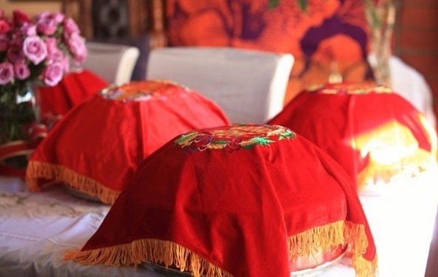 Cô giáo bị bạn đời ly hôn vì tổ chức đám cưới cho bố chồng