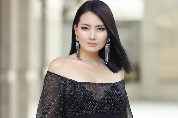 'Mẹ đơn thân' Ngọc Lan không buồn khi bị chê nuôi con vụng về!