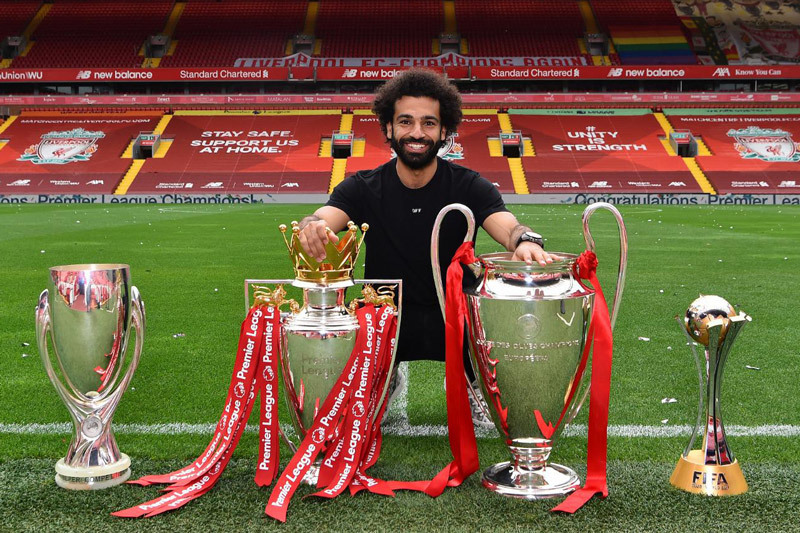 Salah bất mãn Liverpool, Real vung tiền mua gấp