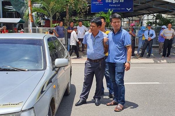 Tạm giữ phóng viên tạp chí Nhân đạo và Đời sống tống tiền doanh nghiệp