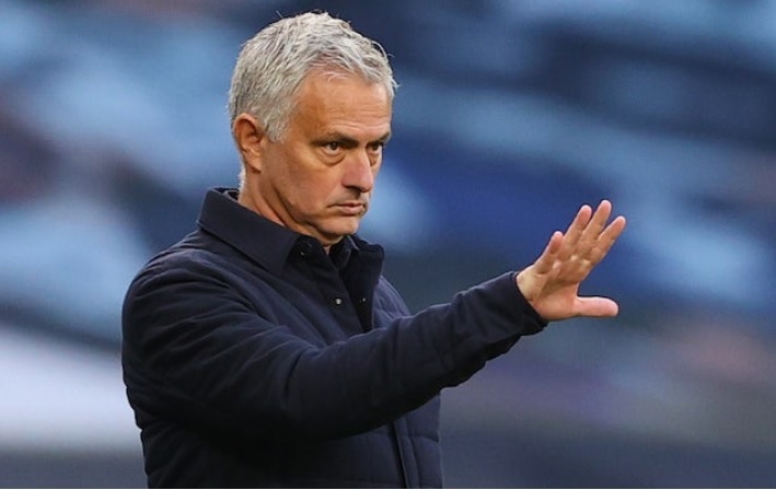 Mourinho đại tu Tottenham, muốn bổ sung nửa đội hình