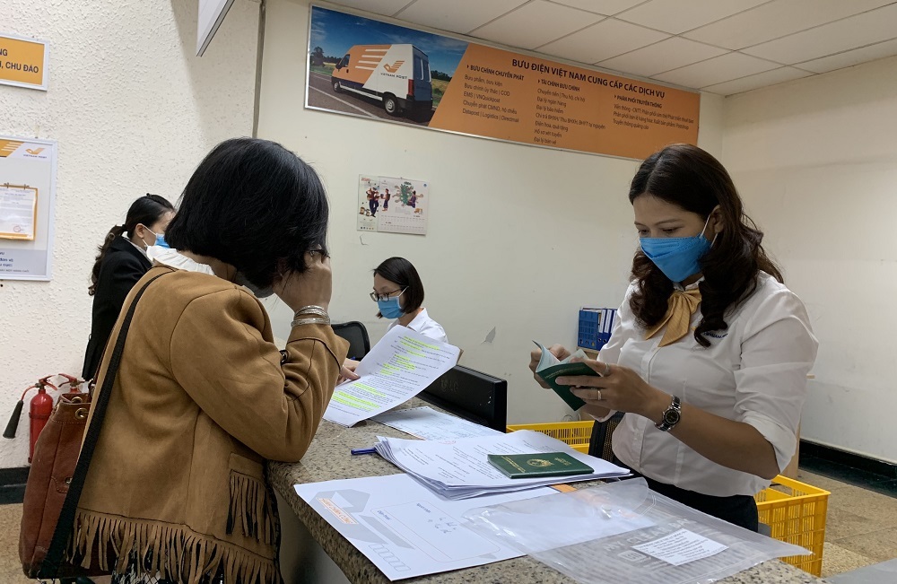 Vietnam Post tăng tối đa công suất khi dịch Covid-19 tái phát
