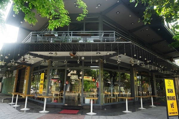 Cửa hàng ăn uống ở Đà Nẵng dừng bán qua mạng, bán mang về từ chiều 30/7