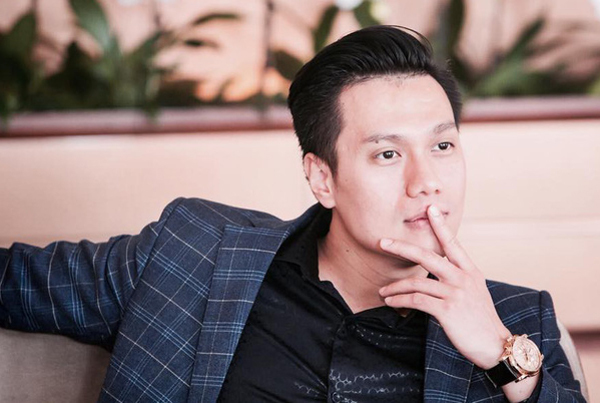 Việt Anh đối mặt với áp lực hậu ly hôn lần 2