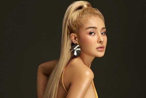 'Sao' Việt bị phạt vì mặc phản cảm: Không nên bán rẻ hình ảnh câu khách!