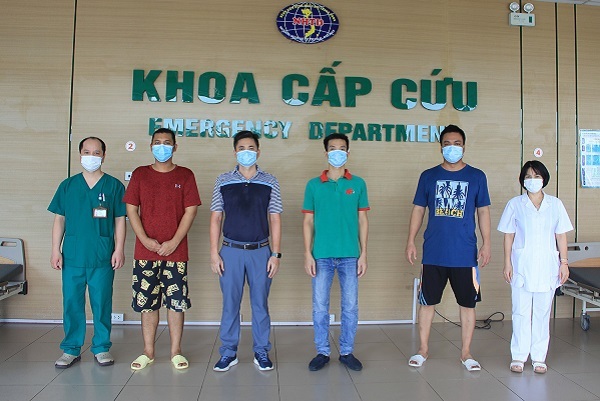 Thêm 4 nam giới mắc Covid-19 khỏi bệnh