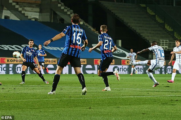 Cựu sao MU sáng rực, Inter giành vị trí thứ 2 Serie A