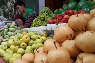 Lê Lào Cai tràn ngập chợ mạng: 'Chợ Sa Pa không bán'