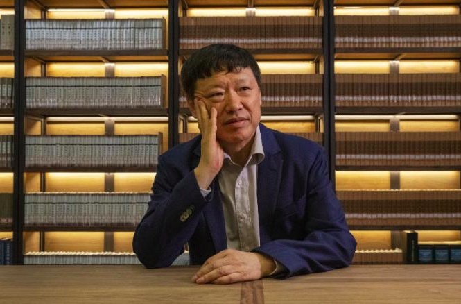 Căng thẳng Mỹ-Trung lại nóng chuyện báo chí