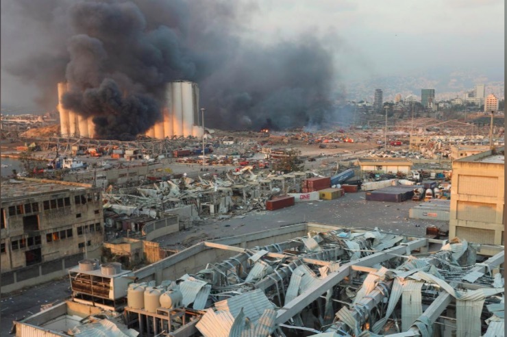 Video quay chậm ghi lại làn sóng huỷ diệt từ vụ nổ Beirut