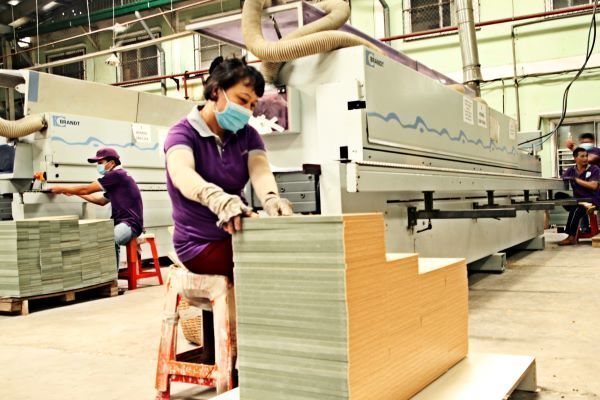 Vietnam may see negative GDP growth rate this year