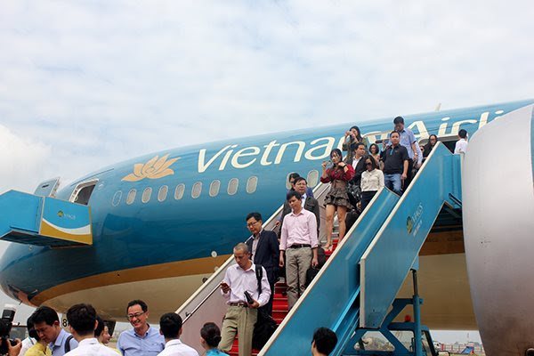 Vietnam Airlines plans to sell nine planes due to financial woes