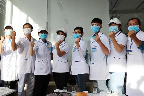 Bác sĩ Hải Phòng, Bình Định: 'Bao giờ Đà Nẵng hết dịch chúng tôi mới về'