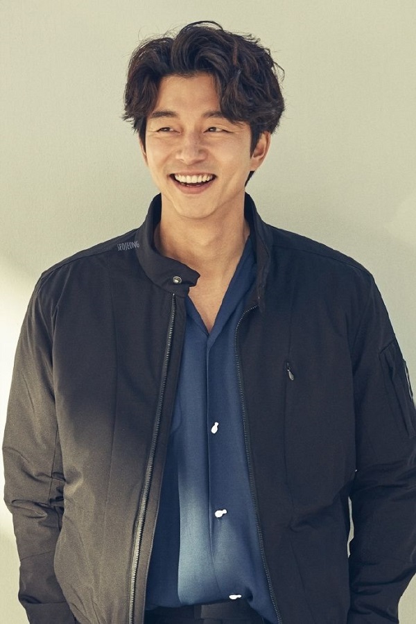 'Nam thần' Gong Yoo: Sự nghiệp thăng hoa nhưng cuộc sống bí ẩn