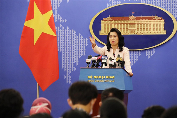 Vietnam condemns China’s illegal moves, confirms respect for international law in East Sea