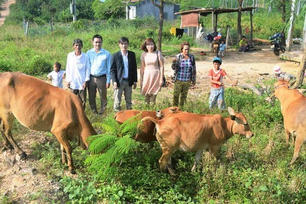 Thay đổi cách nghĩ, nếp làm giúp đồng bào dân tộc thiểu số từng bước vươn lên thoát nghèo bền vững