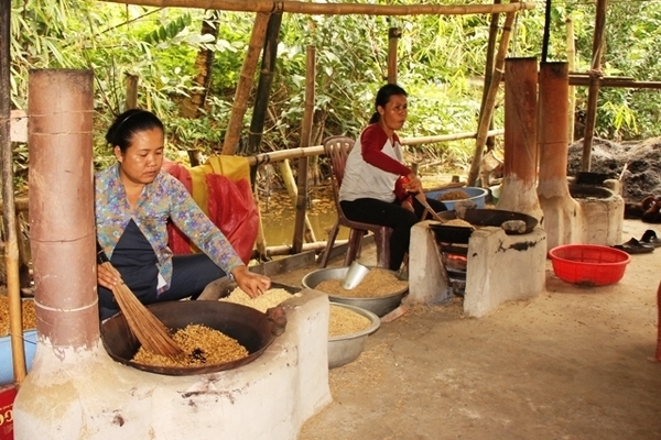 Giúp đồng bào Khmer vươn lên thoát nghèo