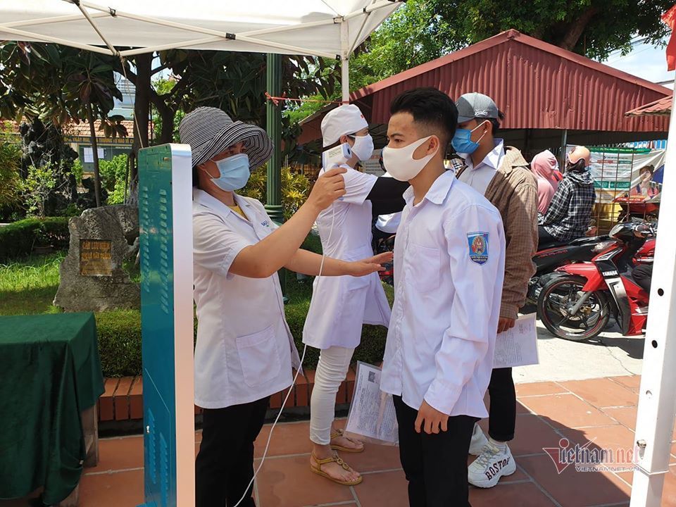 Gia Lai xét nghiệm sàng lọc 29 thí sinh liên quan đến Covid-19