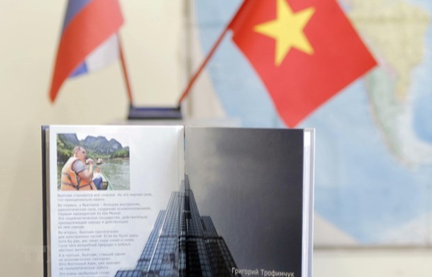 Russian book features modern, innovative Vietnam