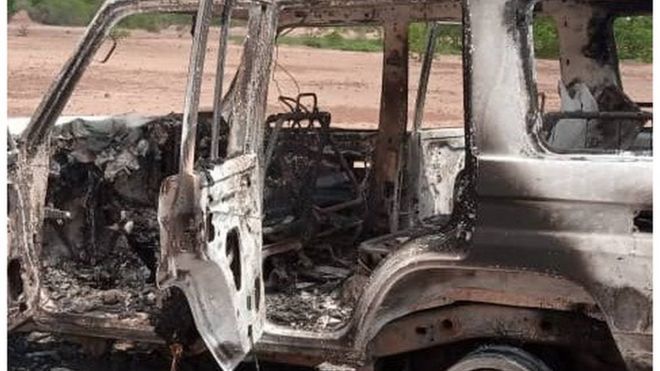 Niger attack: French aid workers among eight killed by gunmen