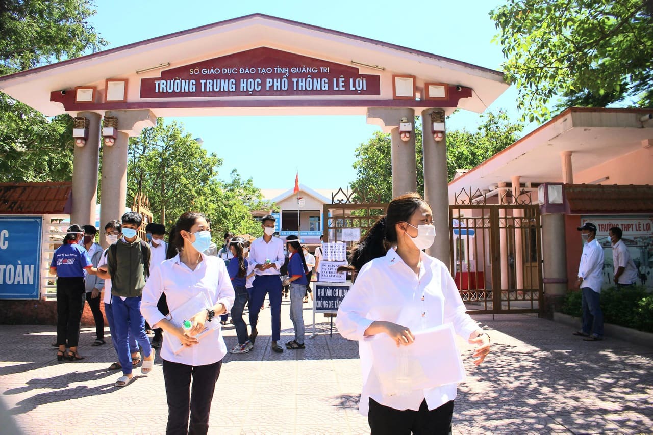 Quảng Trị thay khẩn cấp 5 giám thị trong ngày thứ 2 thi tốt nghiệp THPT